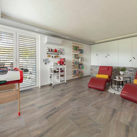 Holiday House Vikend Polzela ภายนอก รูปภาพ