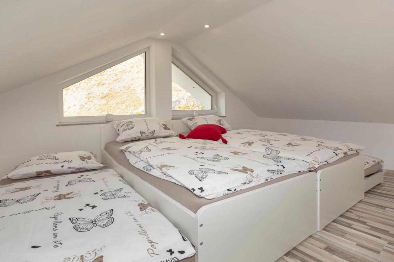 Holiday House Vikend Polzela ภายนอก รูปภาพ